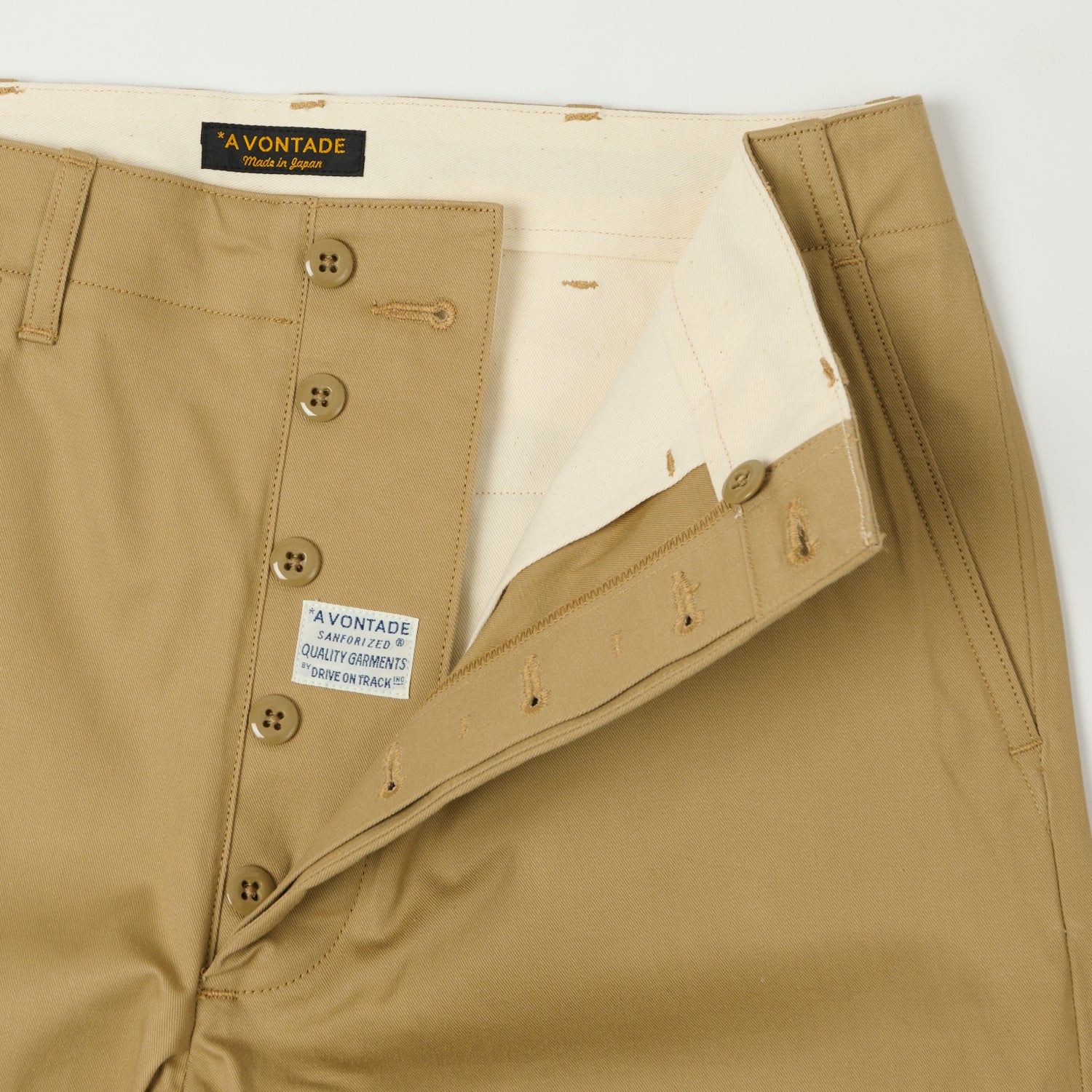 A Vontade Wide Fit Chino Trouser - Beige - Image 4