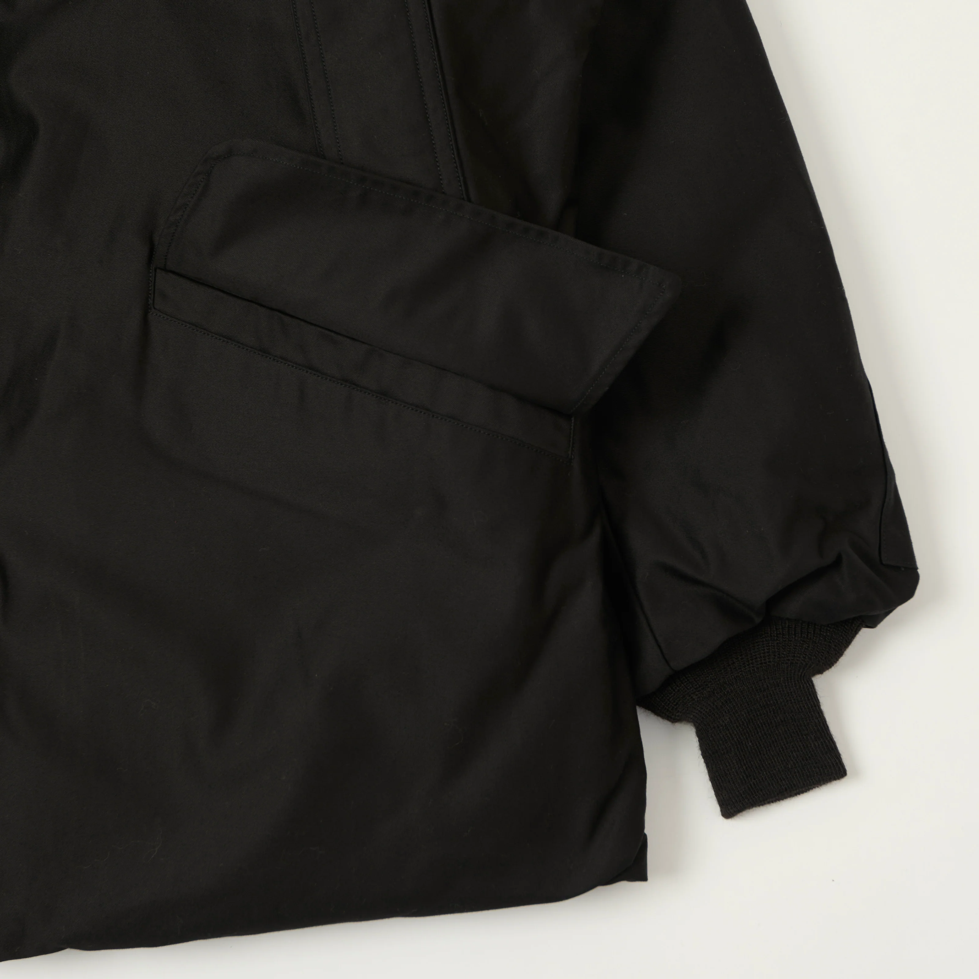 Buzz Rickson's William Gibson Type B-9 Extreme Cold Flight Parka - Black - Image 4