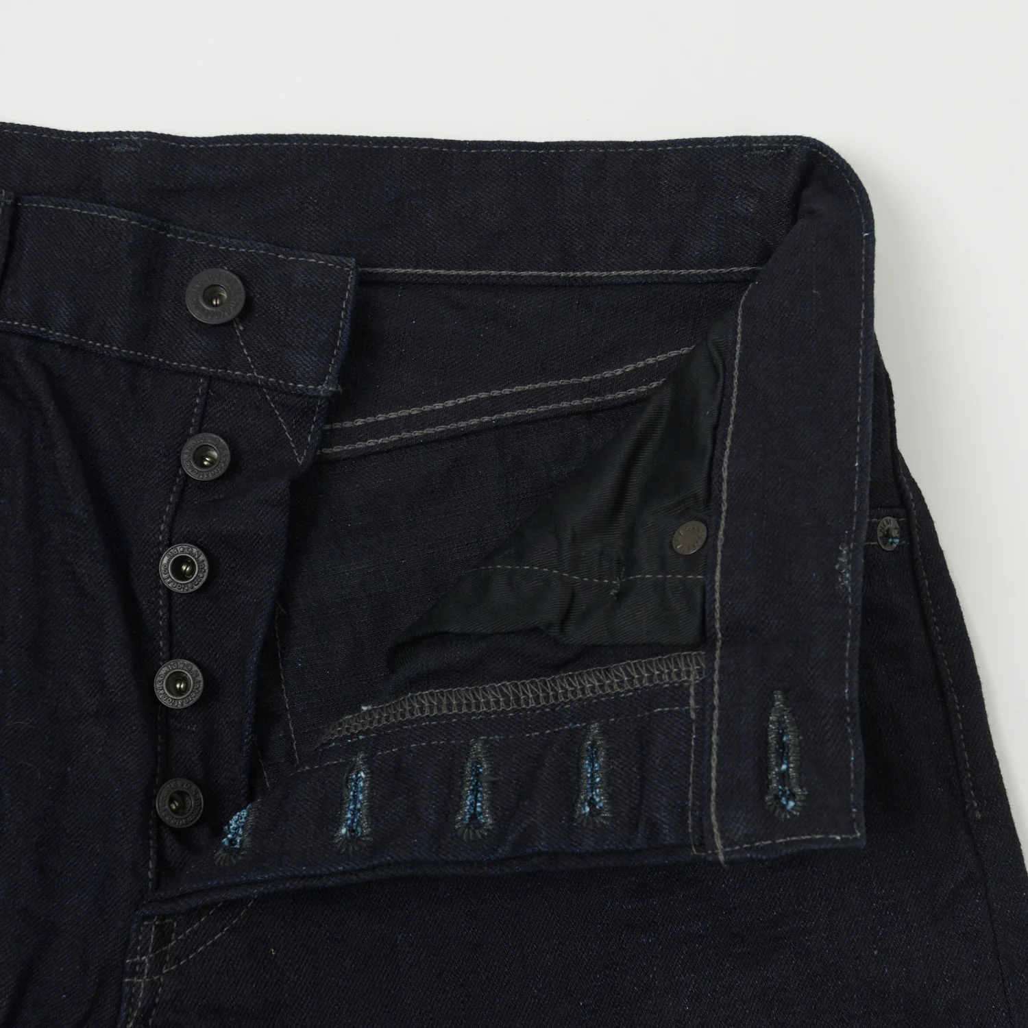 ONI Denim 246-14BLK Relaxed Tapered Jean - One Wash - Image 4