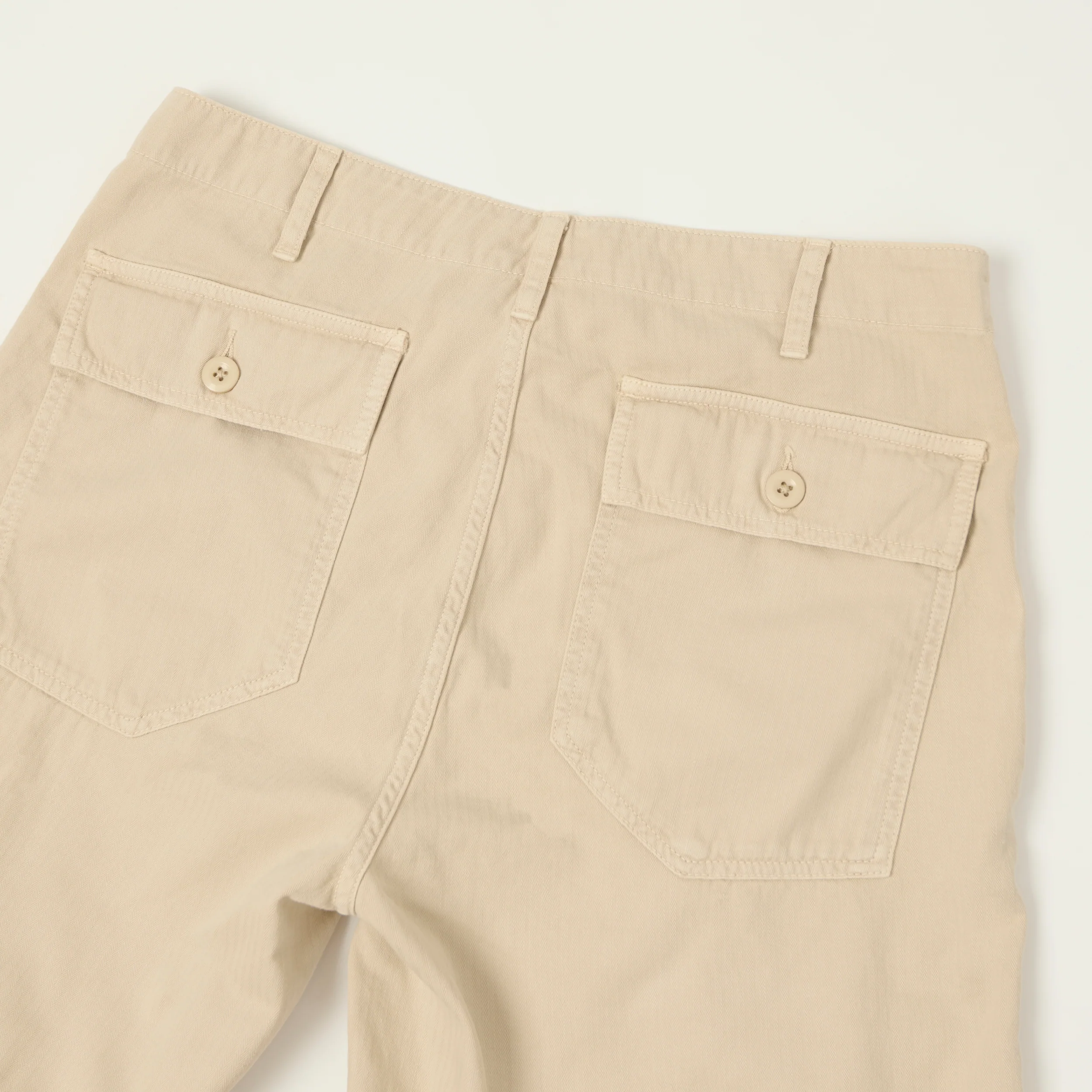 Hartford Herringbone Fatigue Shorts - Stone - Image 5