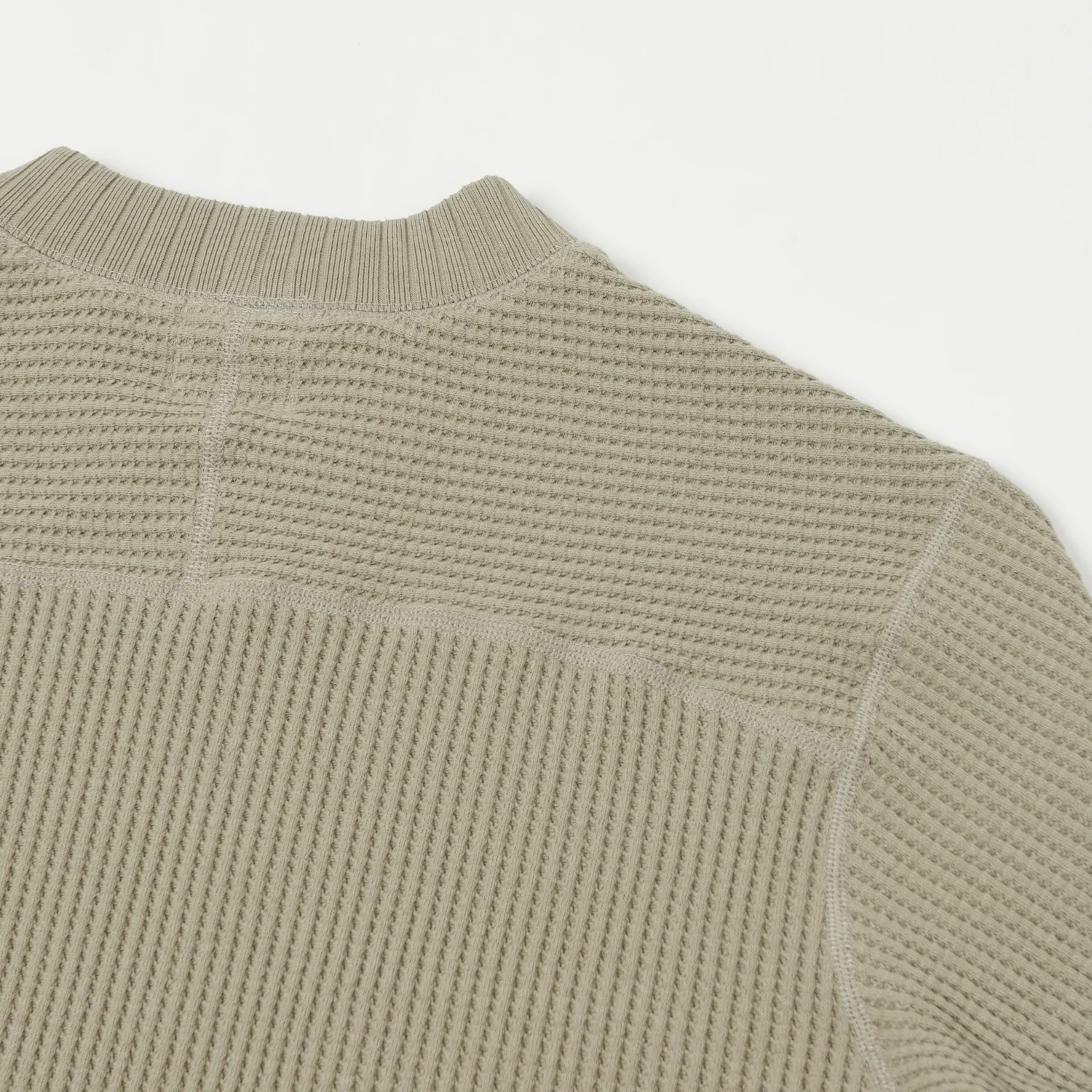 Jackman Midneck Waffle Sweatshirt - Shadow Khaki - Image 4