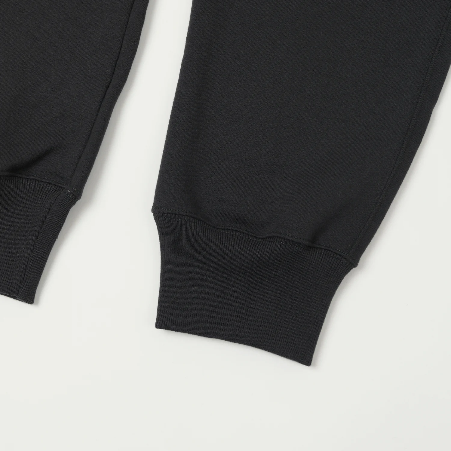 Merz b. Schwanen 359 Classic Sweatpants - Charcoal - Image 3
