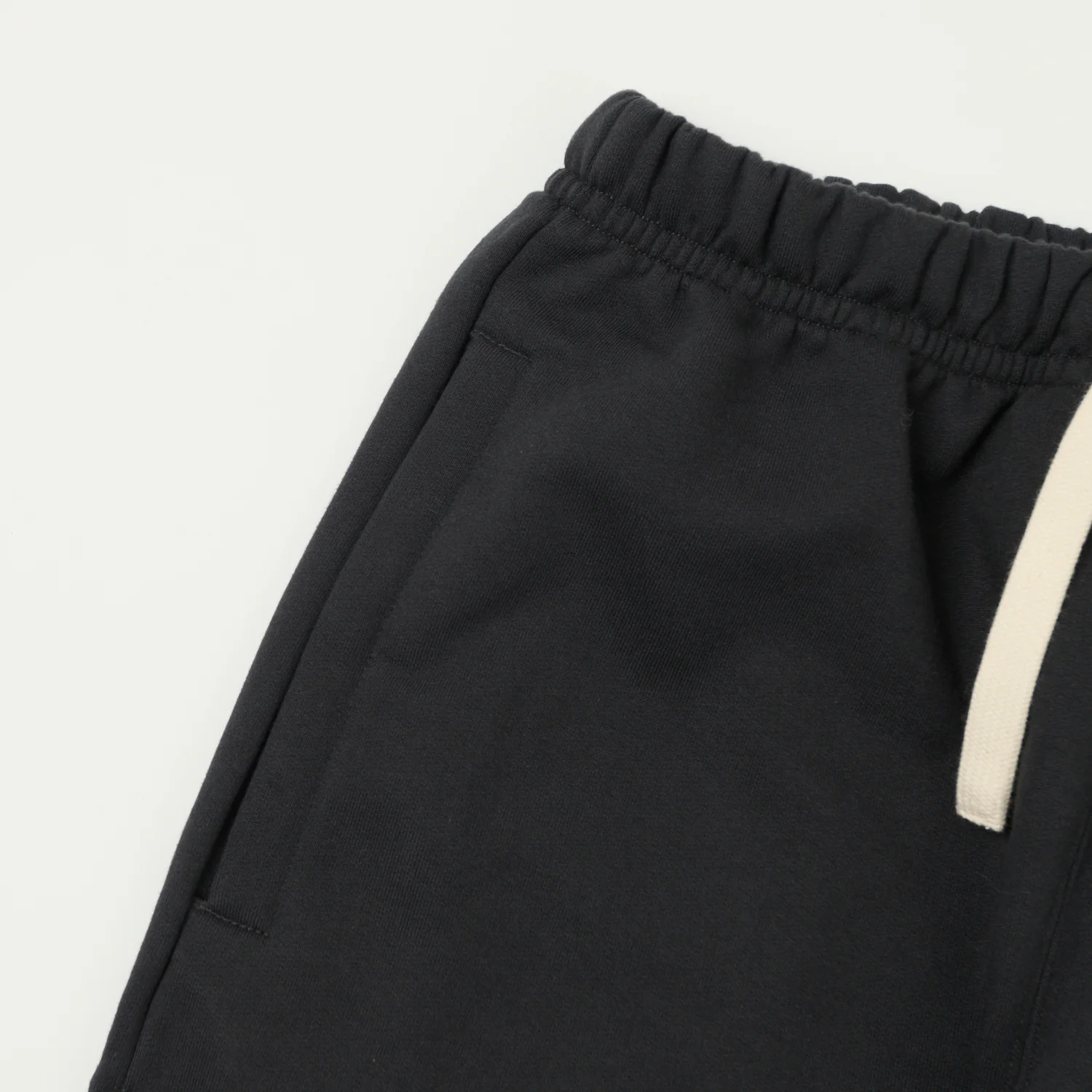 Merz b. Schwanen 359 Classic Sweatpants - Charcoal - Image 4
