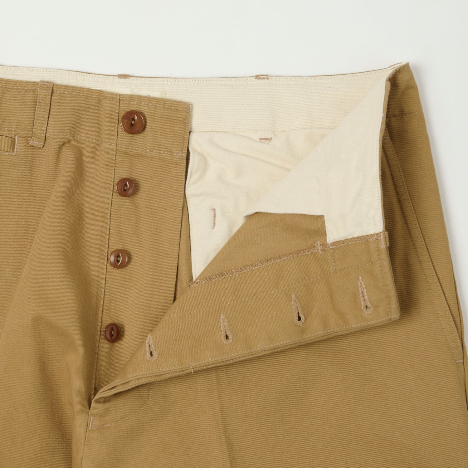 Merz b. Schwanen 'Good Basics' Organic Cotton Twill Chinos - Khaki - Image 4