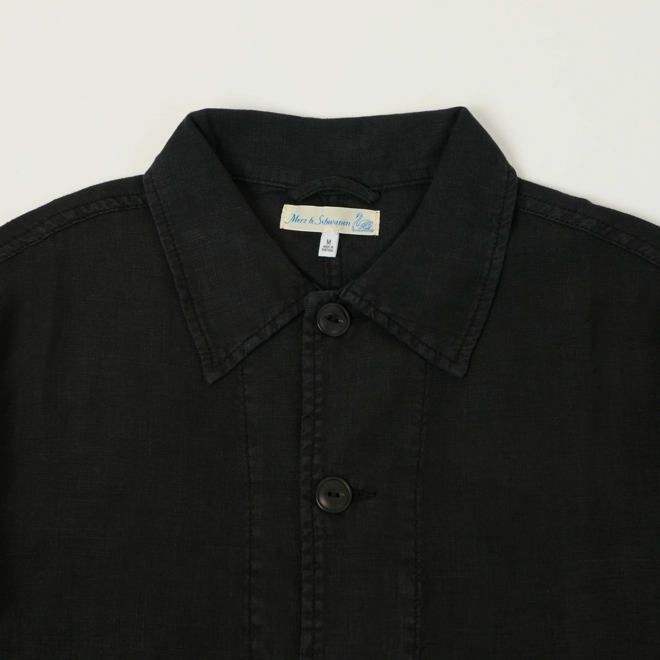 Merz b. Schwanen 'Good Basics' Cropped Workers Linen jacket - Deep Black - Image 2