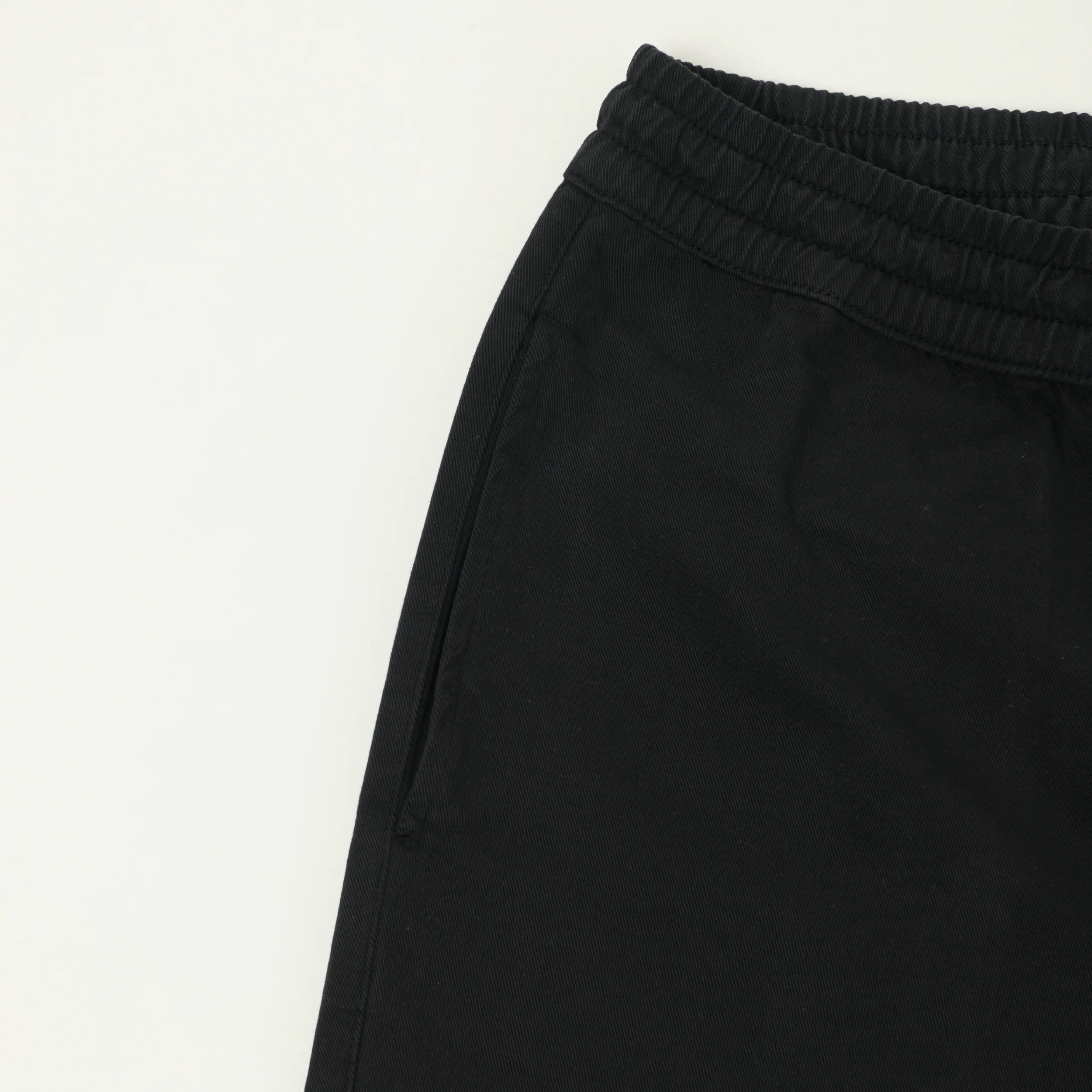 Merz b. Schwanen 'Good Basics' Cotton Twill Shorts - Deep Black - Image 4