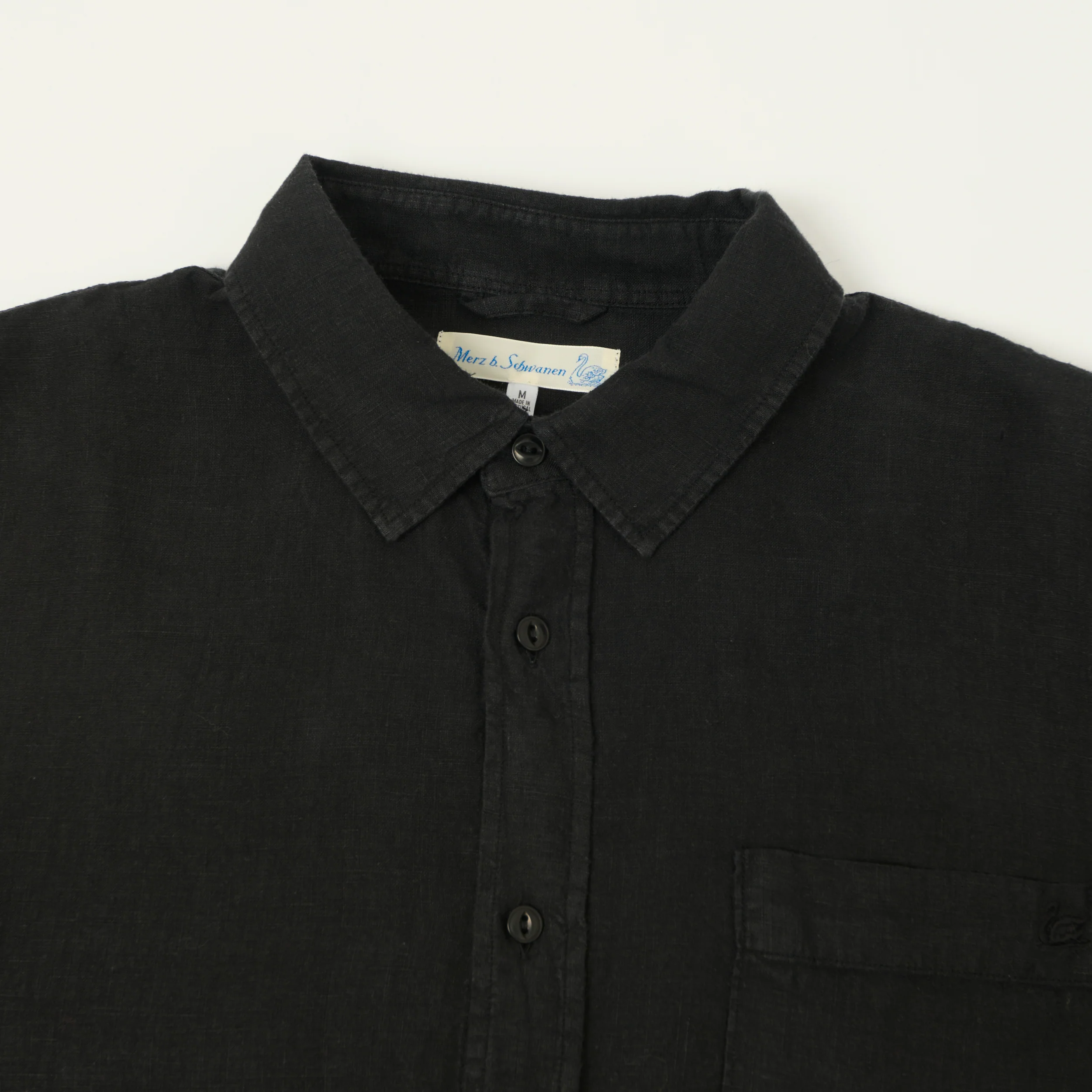 Merz b. Schwanen 'Good Basics' Relaxed Fit Linen Shirt - Deep Black - Image 2