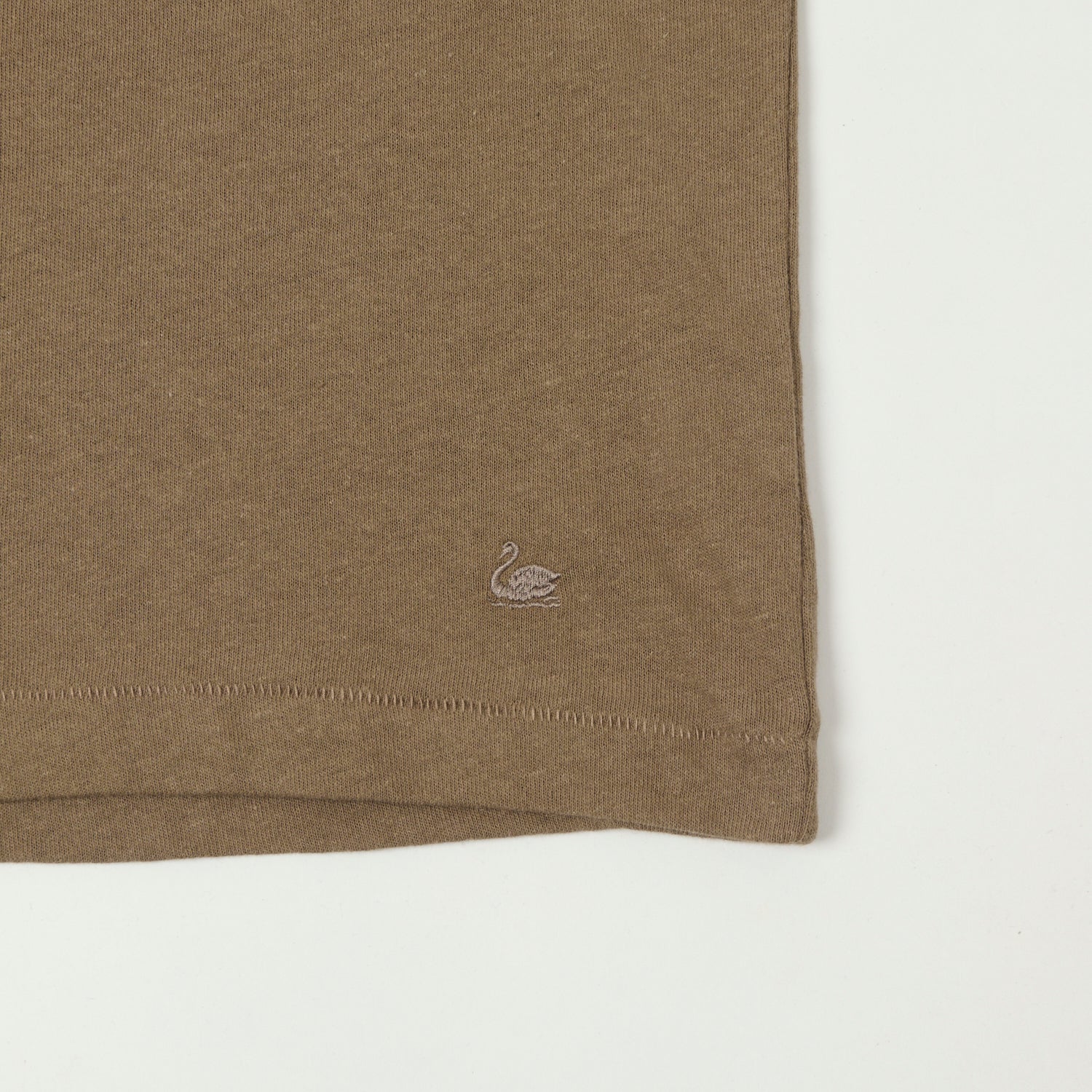 Merz b. Schwanen 'Good Basics' Linen & Organic Cotton T-shirt - Faded Grain - Image 3