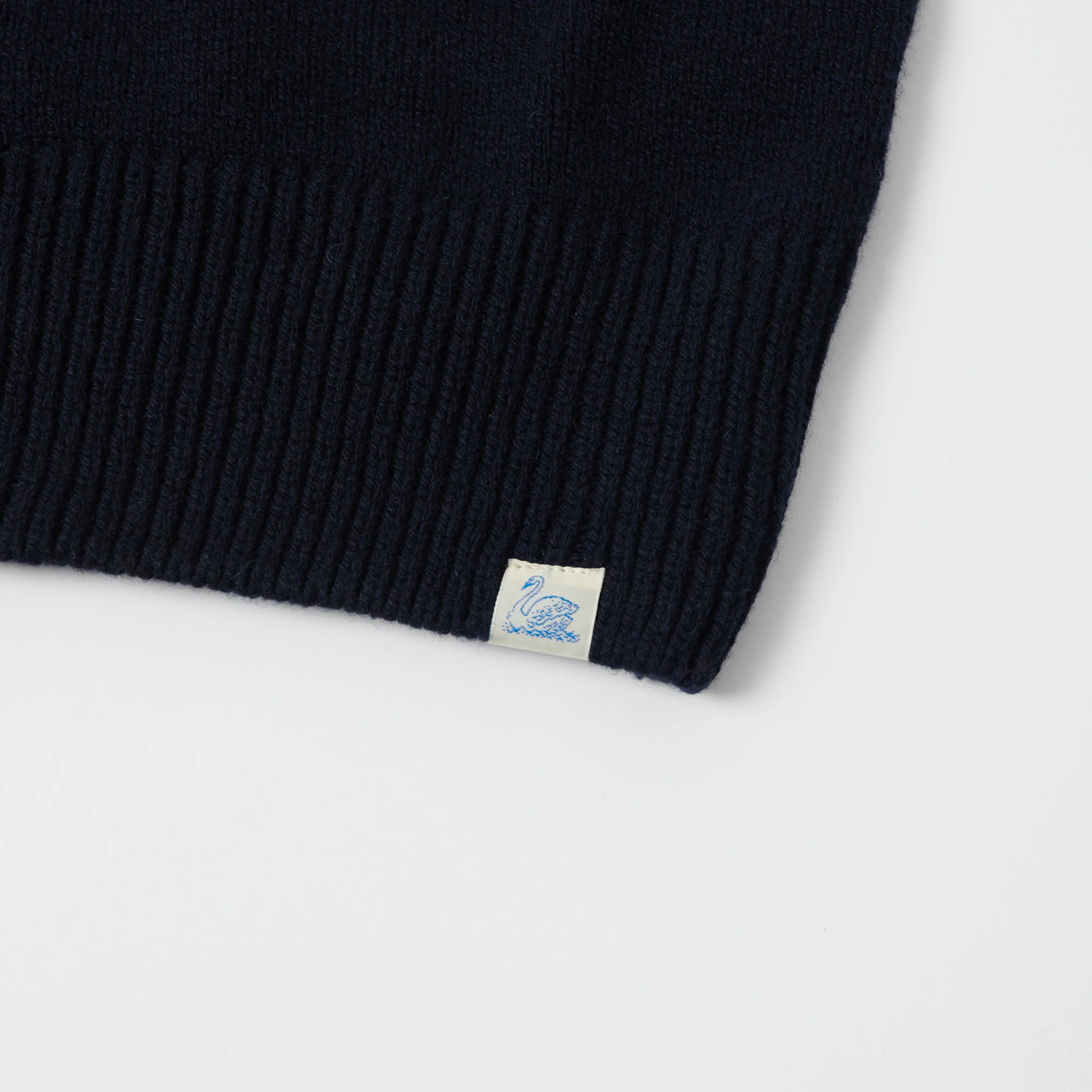 Merz b. Schwanen 'Good Basics' Recycled Cashmere Pullover - Dark Navy - Image 5