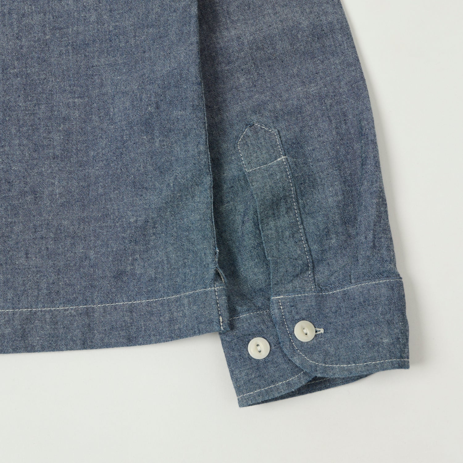 Merz b. Schwanen 'Good Basics' Classic Chambray Shirt - Denim Blue - Image 6