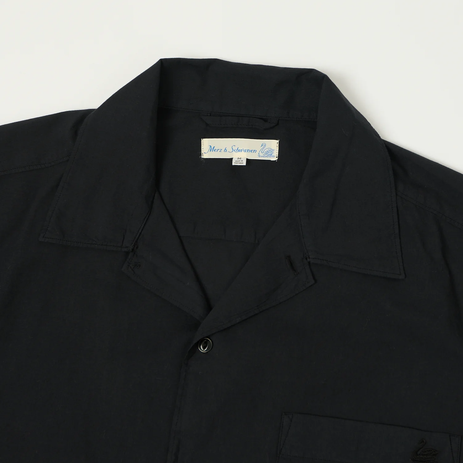 Merz b. Schwanen 'Good Basics' Poplin Short Sleeve Shirt - Deep Black - Image 2