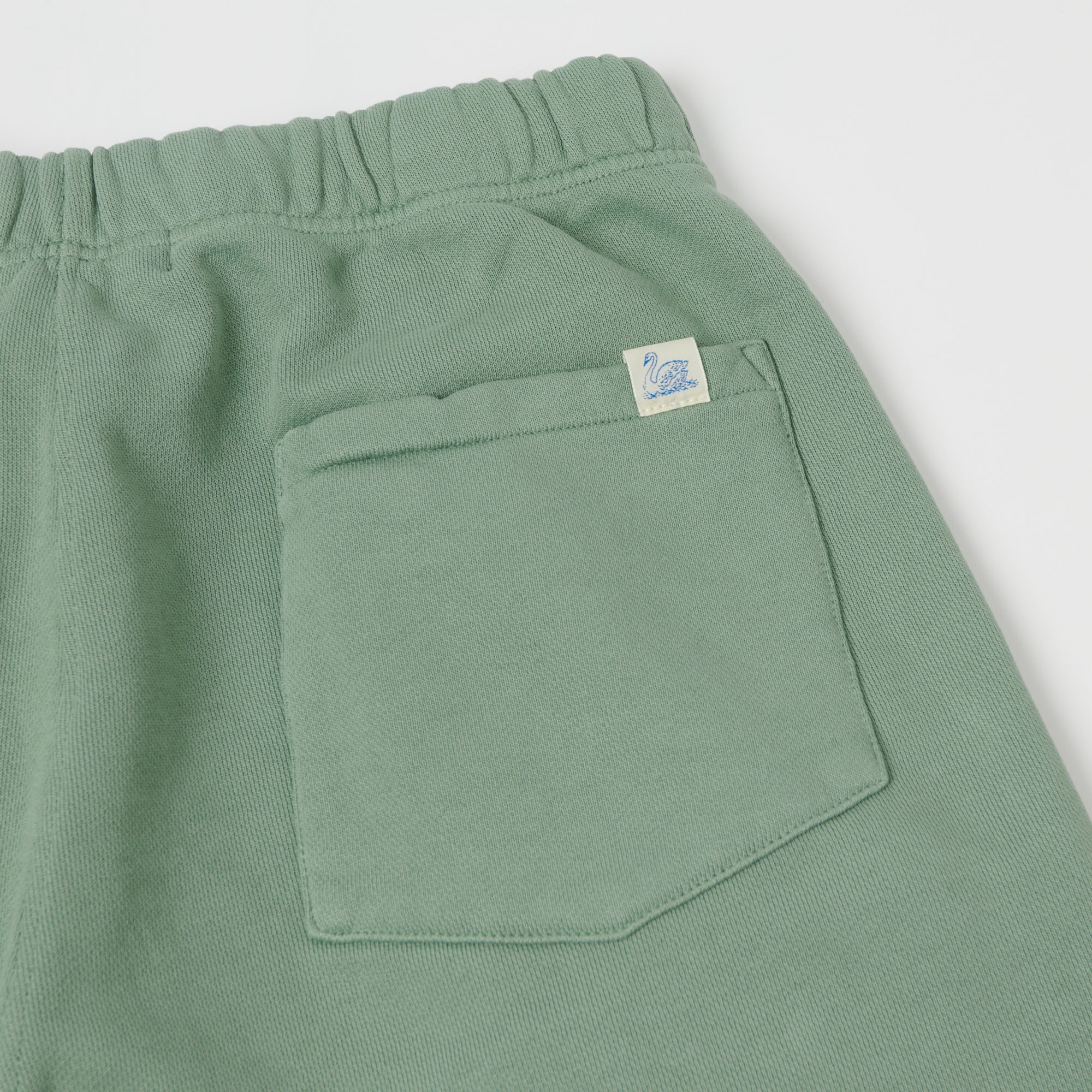 Merz b. Schwanen 'Good Basics' Relaxed Sweatshort - Light Army - Image 4