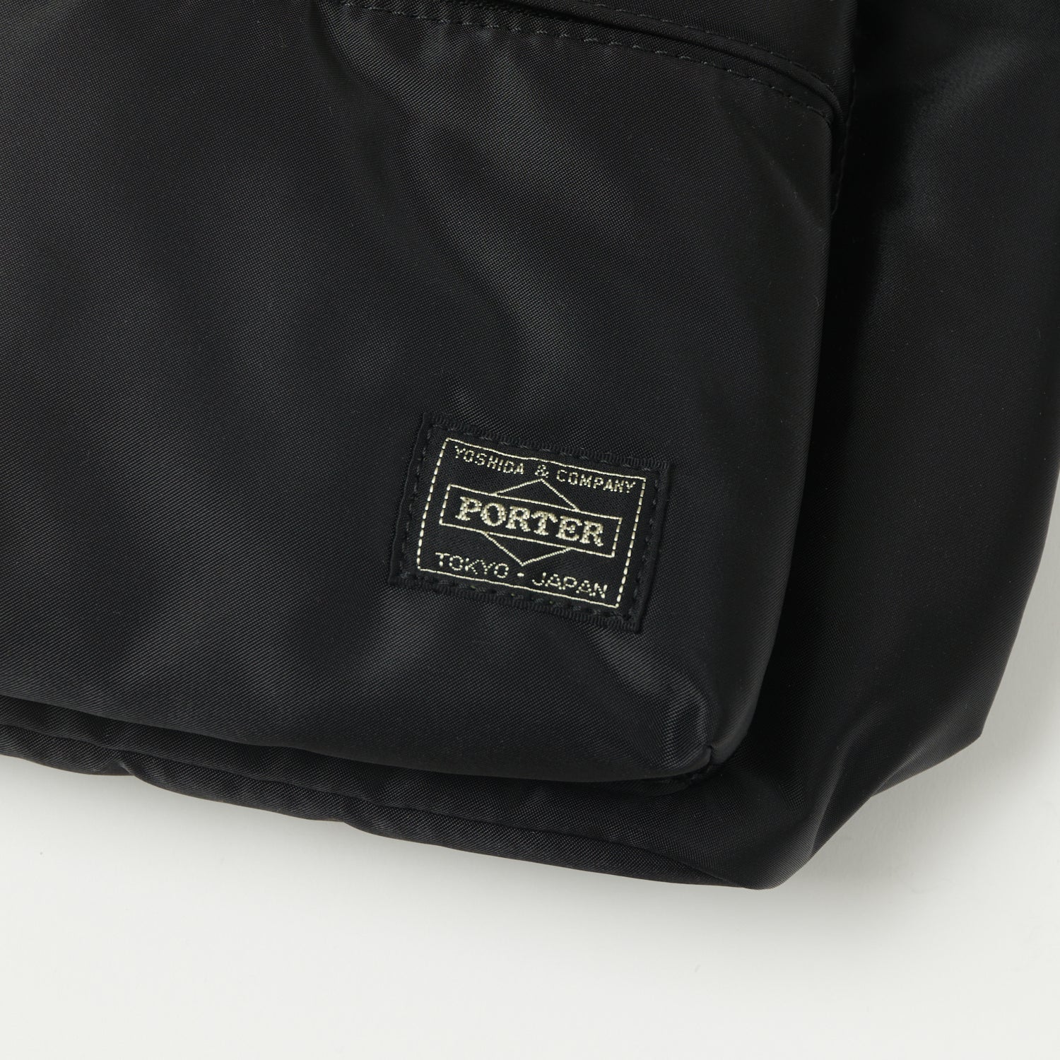 Porter-Yoshida & Co. Small Balloon Sac - Black - Image 2