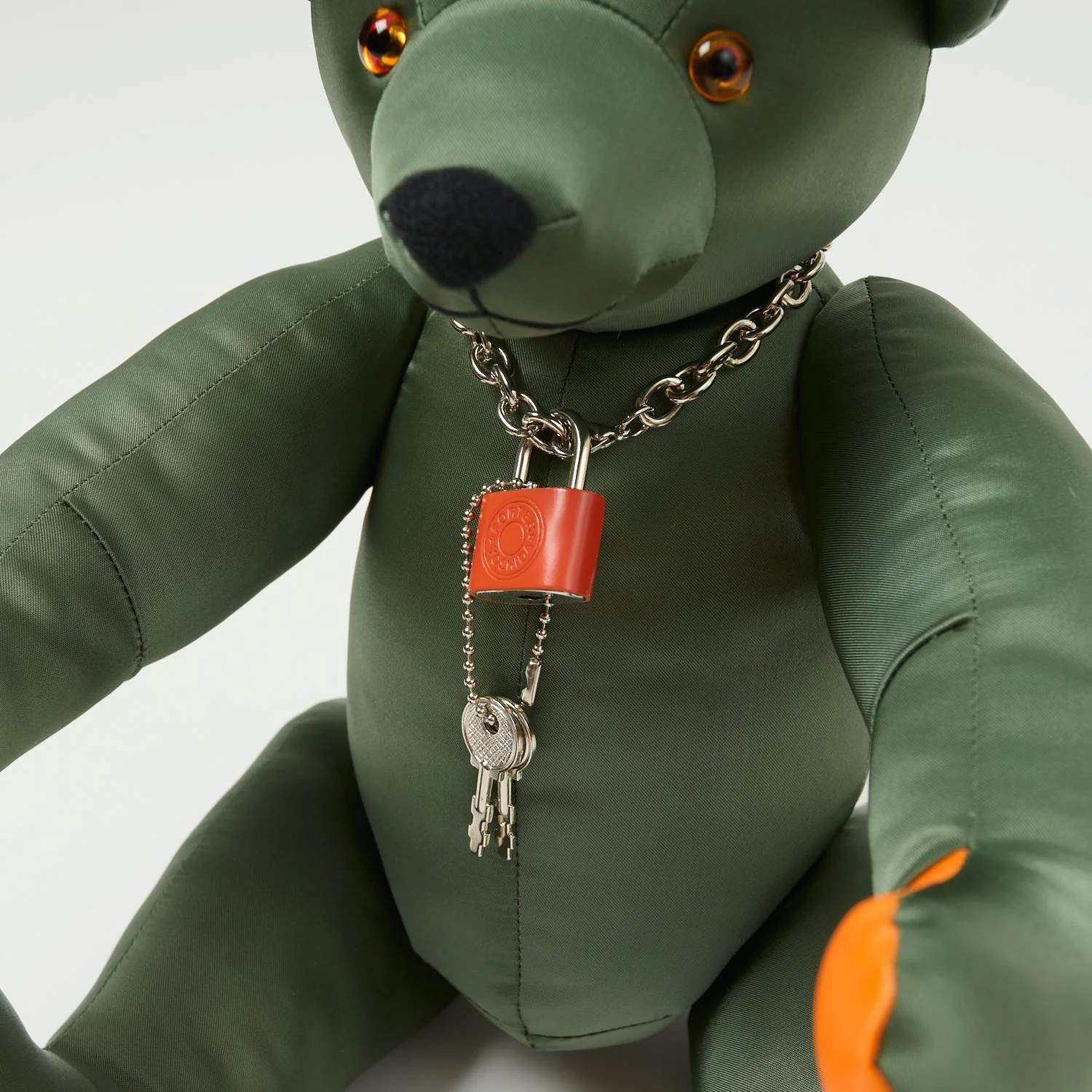 Porter-Yoshida & Co. Grizzly Bear With Padlock - Sage Green - Image 4