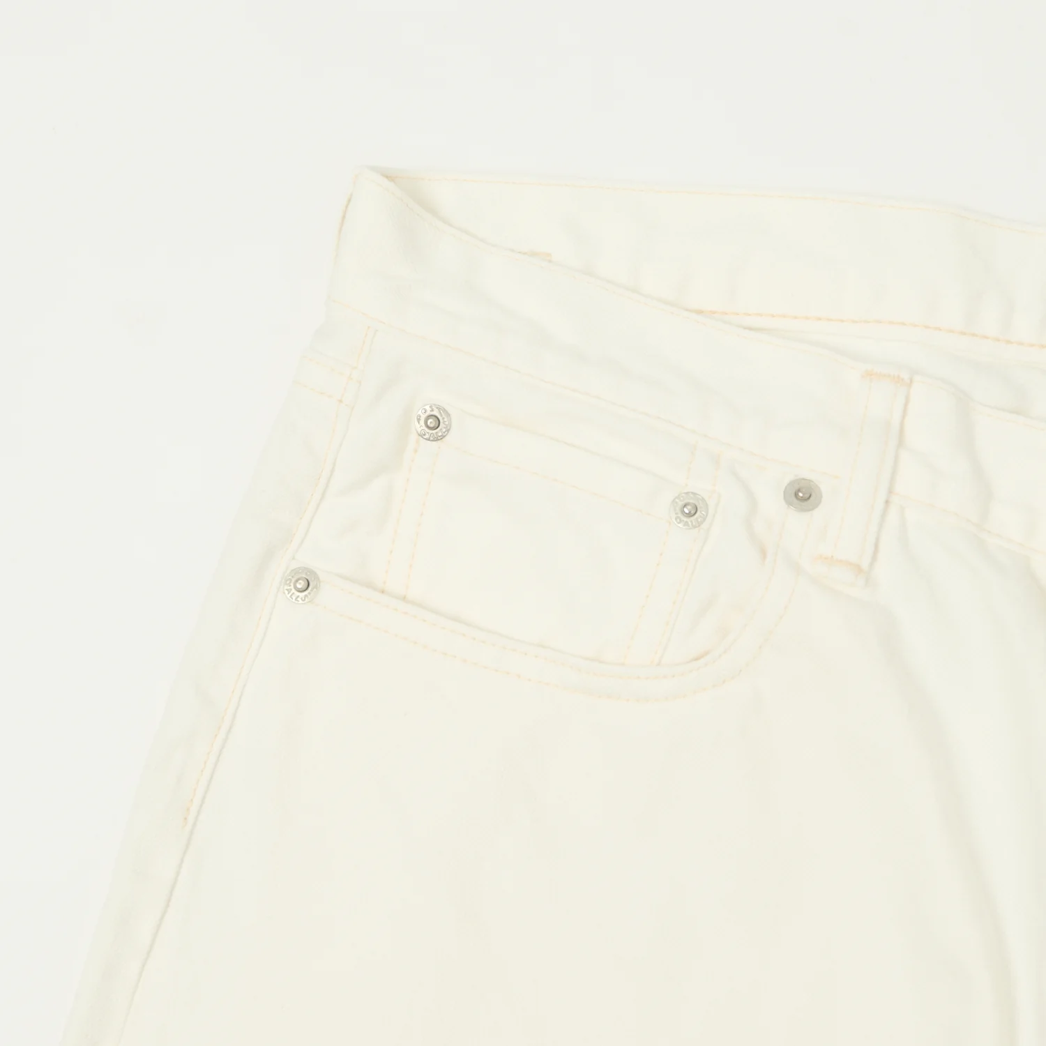 Post Overalls No.2 Five Pocket Denim Shorts - White - Image 3