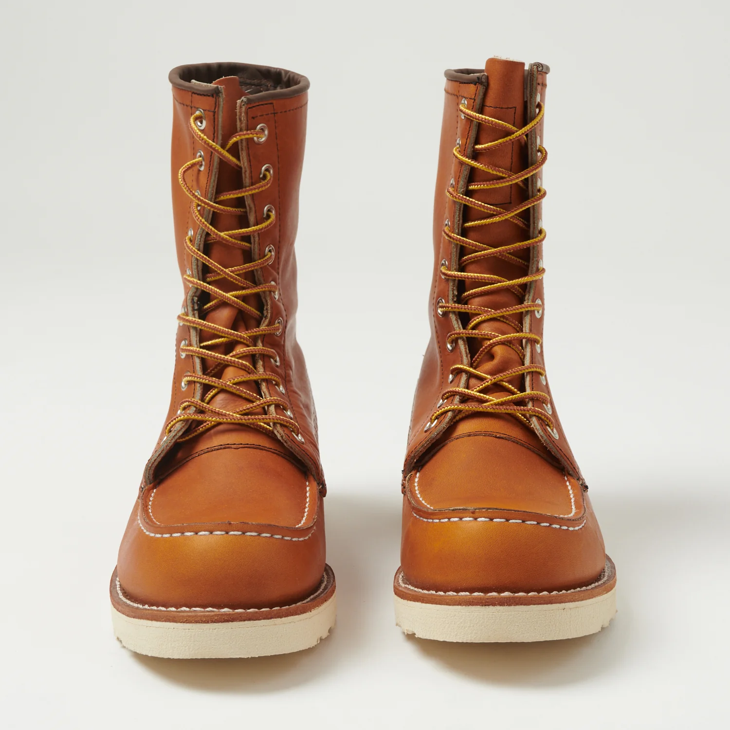 Red Wing 0877 Classic Moc Toe Boot - Oro Legacy - Image 3
