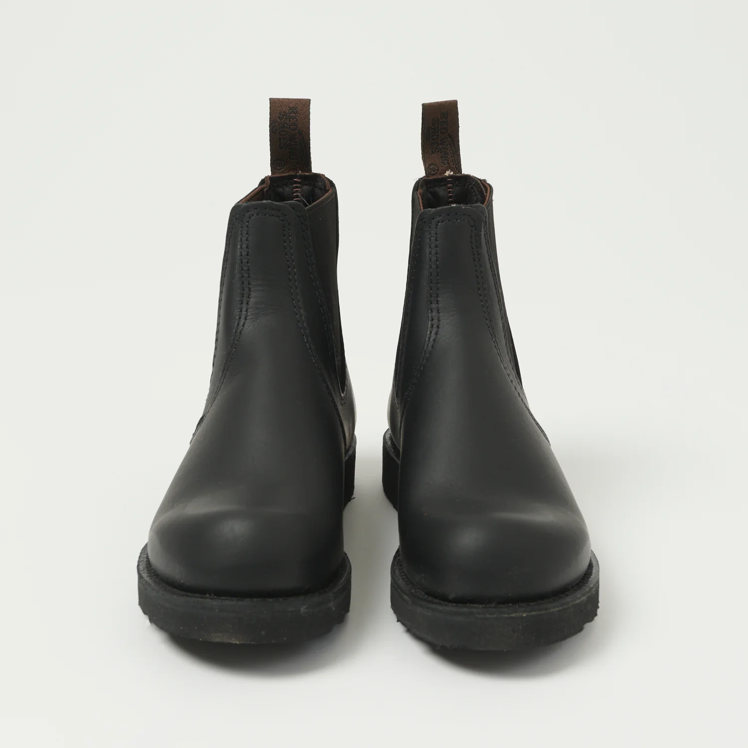 Red Wing 3194 Chelsea Boot - Black Harness - Image 3